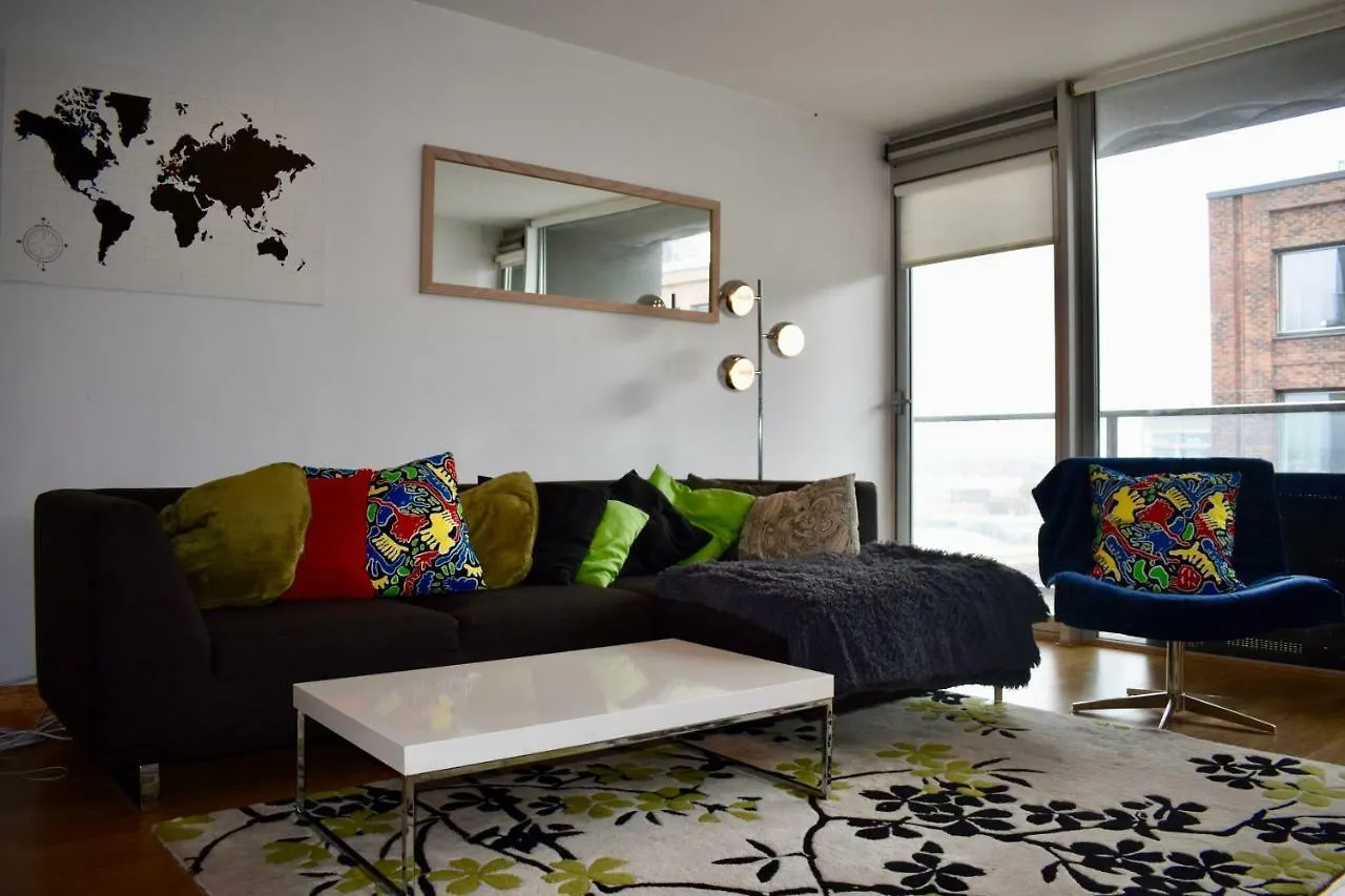 Bright 2 Bedrooms Apartment Near The 3 Arena Δουβλίνο