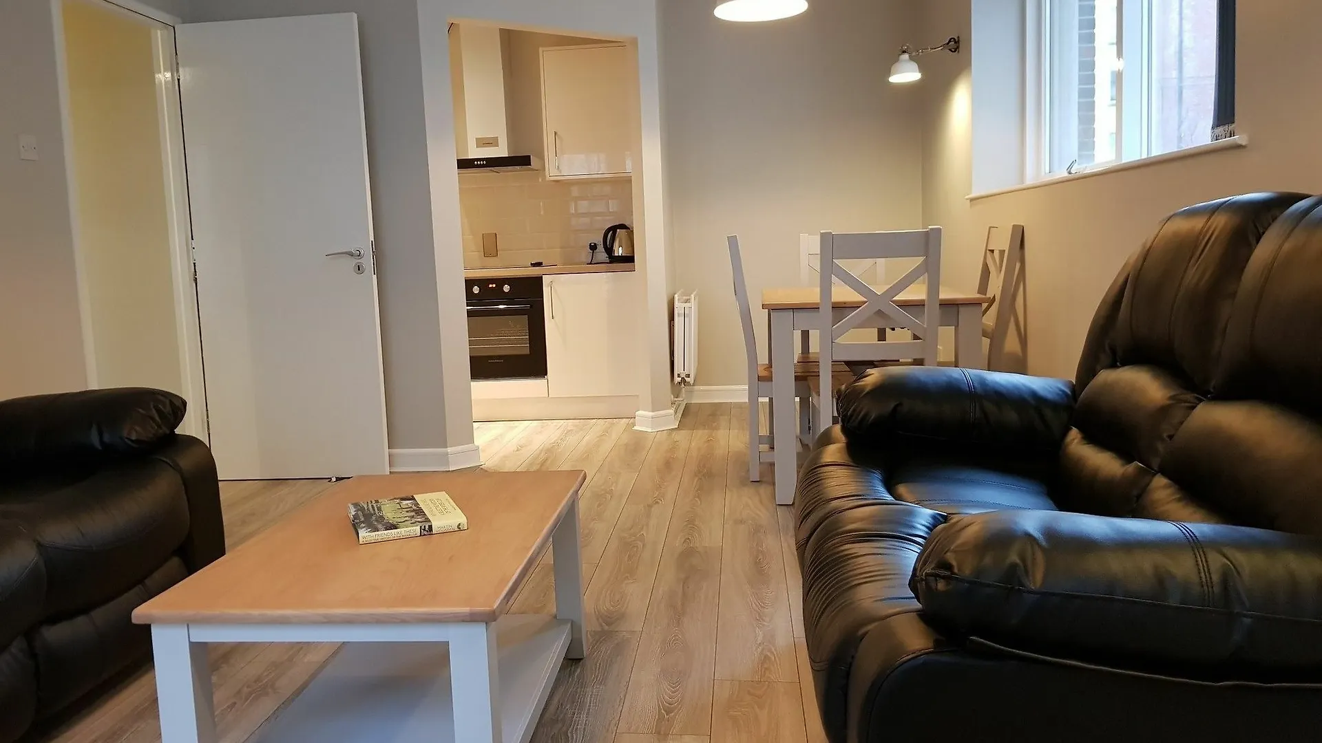 Bright 2 Bedrooms Apartment Near The 3 Arena Dublin